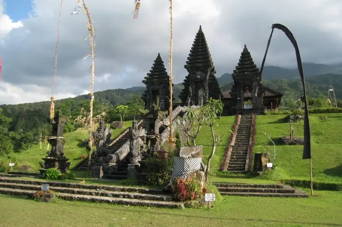 Latest Bogor Tourism, Exploring the Rain City